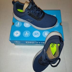 Skechers Women's On-The-go City 3.0-Brilliance Sne